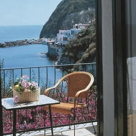 Casa Rosa Sea & ホテル Sant'Angelo (Isola d'Ischia)