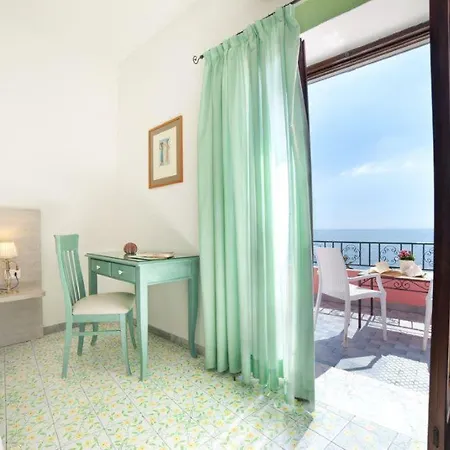 Hotel Casa Rosa Sea & Spa Hotel