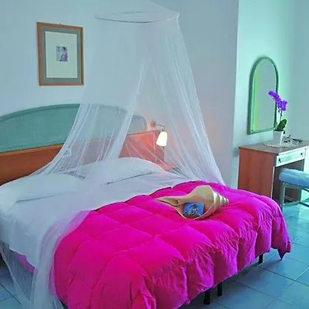 Casa Rosa Sea & Hotel 3*
