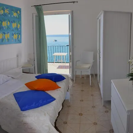 Casa Rosa Sea & ホテル 3*